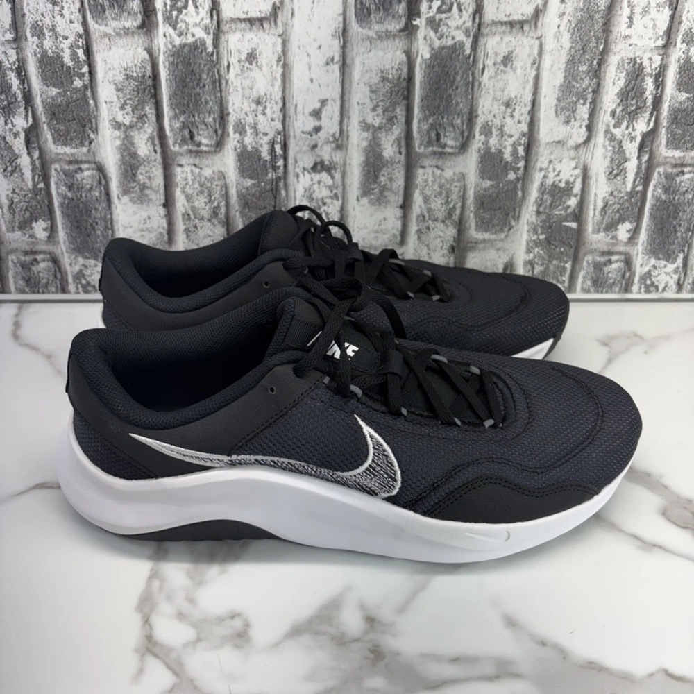 Nike Legend Essential 3 NN Black White Shoes DM1120-001 Mens Size 13